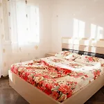 Shengjin Apartments * Shëngjin