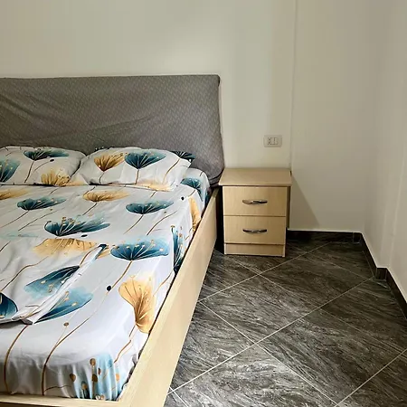 公寓 Shengjin Apartments *