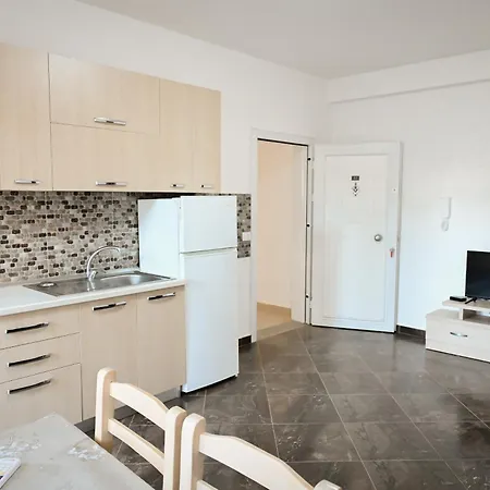 Апартаменты Shengjin Apartments Шенджин