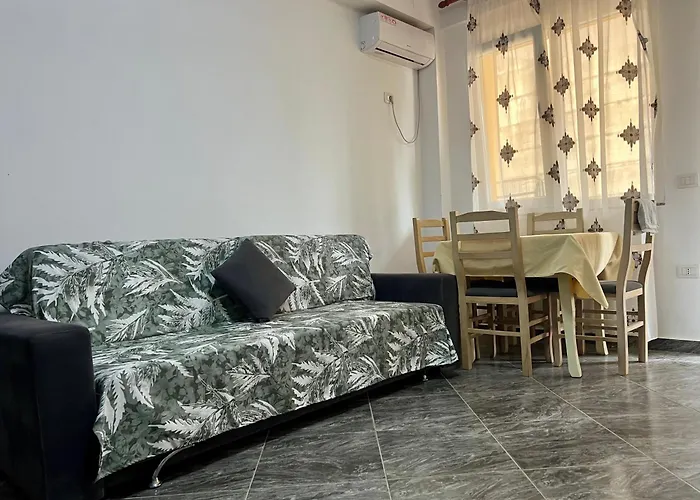 Shengjin Apartments Lejlighed *