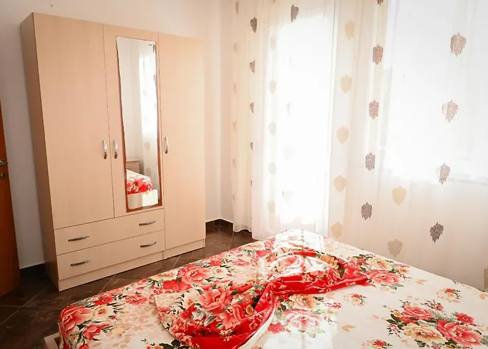 Shengjin Apartments Apartamento Shëngjin